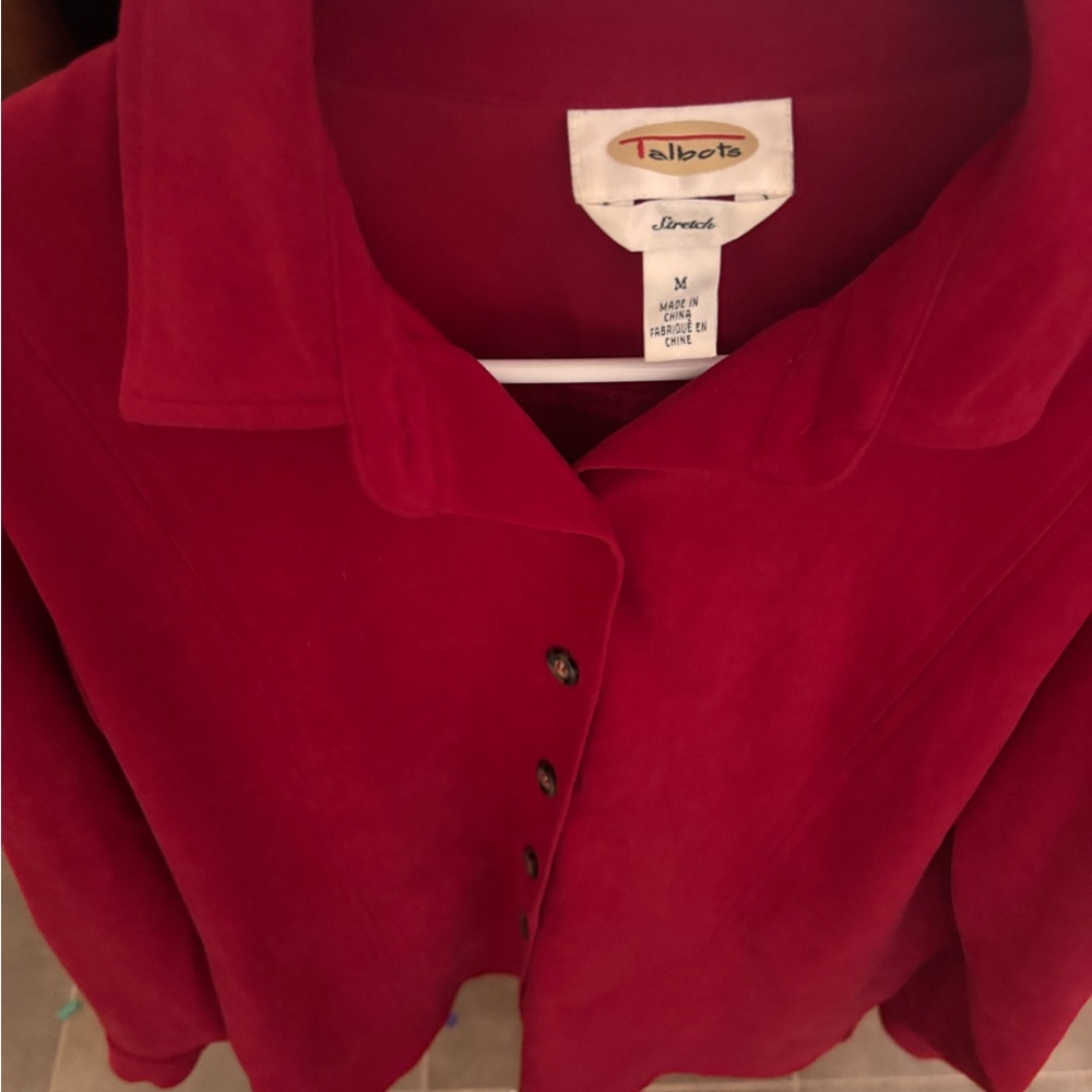 Talbots cranberry-red stretch micro-suede button-up tunic shirt in size M.